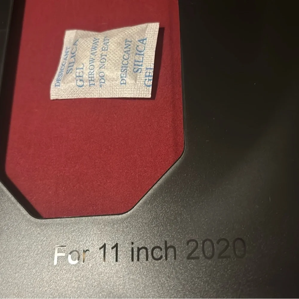 FYY Device Holder for 11” 2020 flip folio stand fitted case skin NIB